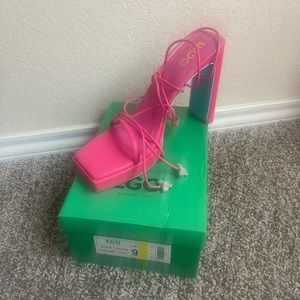 EGO IN THE GAME PINK HEELS
